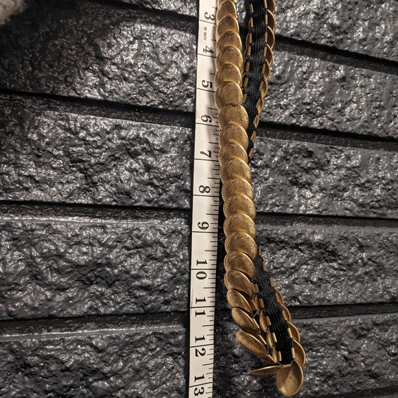 Gold shell belt! - Picture 5 of 5